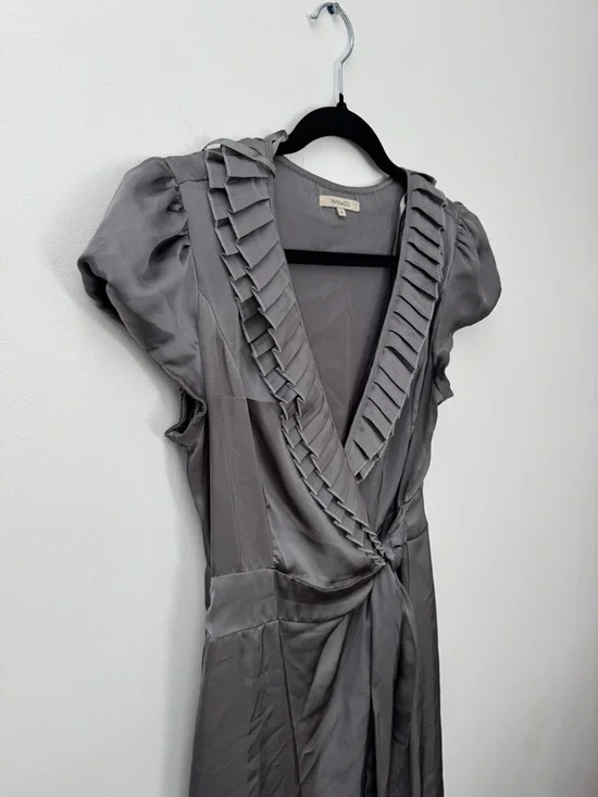Gray Ruffle Wrap Dress - Picture 2 of 4